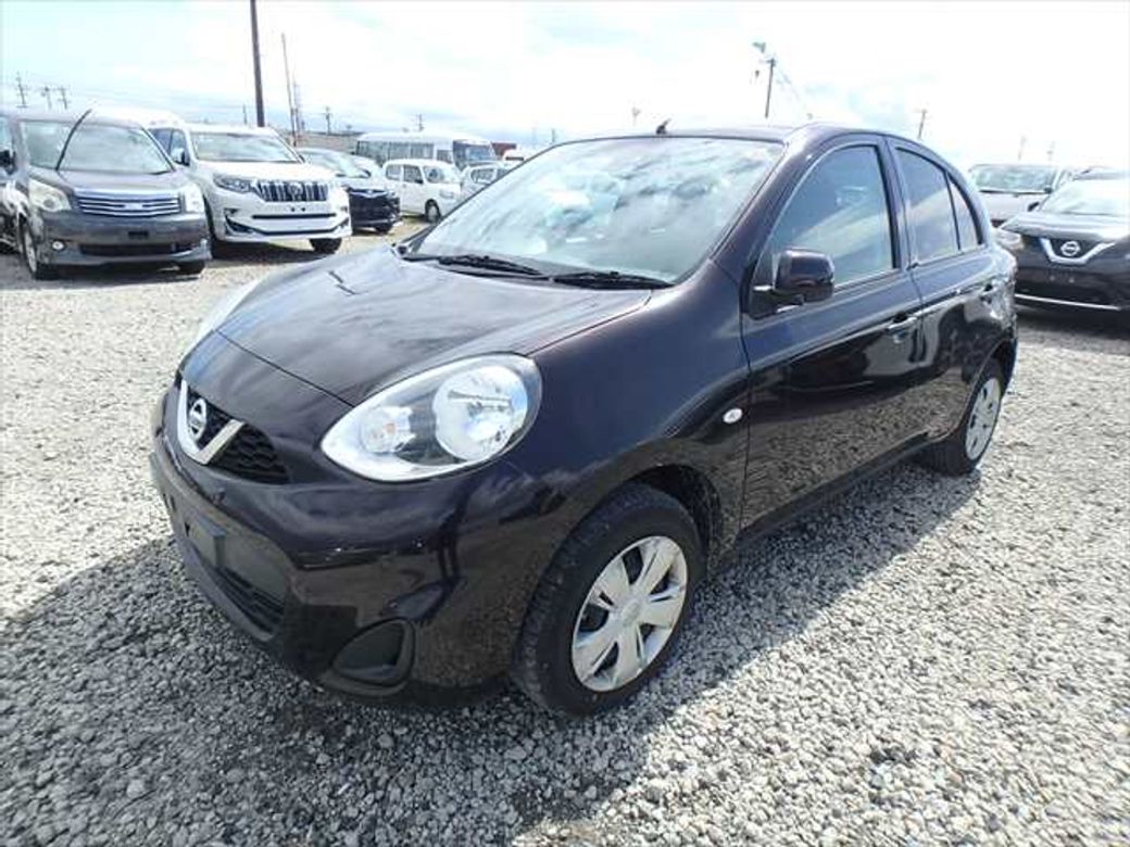2022 Nissan March