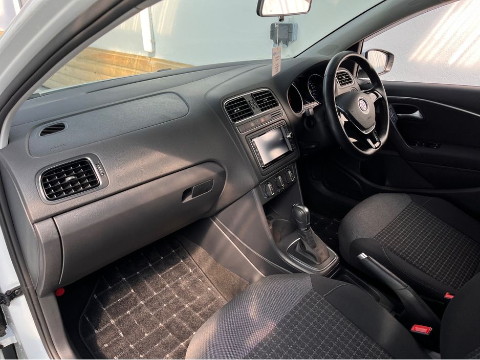 2016 Volkswagen Polo