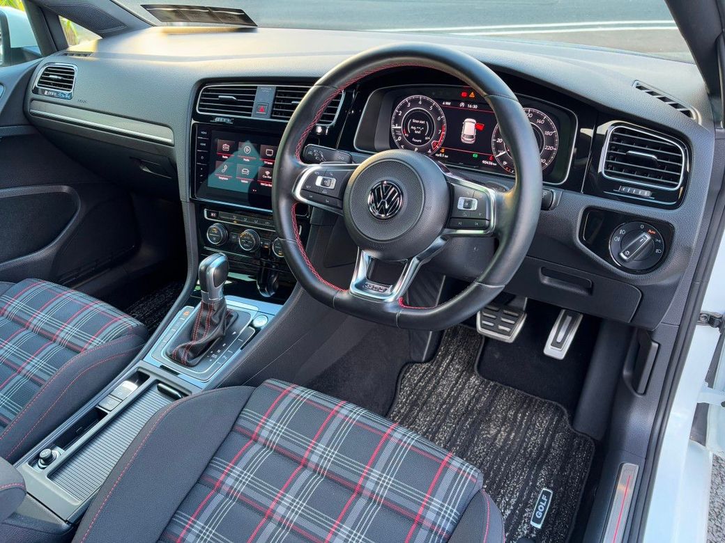 2018 Volkswagen Golf