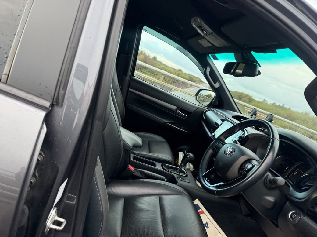 2023 Toyota Hilux