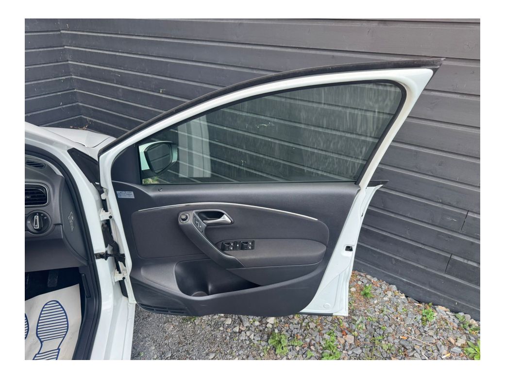 2015 Volkswagen Polo