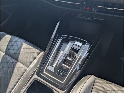 2024 Volkswagen Golf