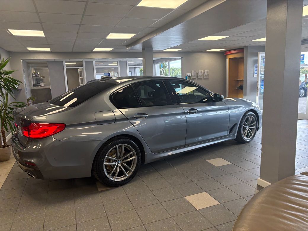 2020 BMW 5 Series
