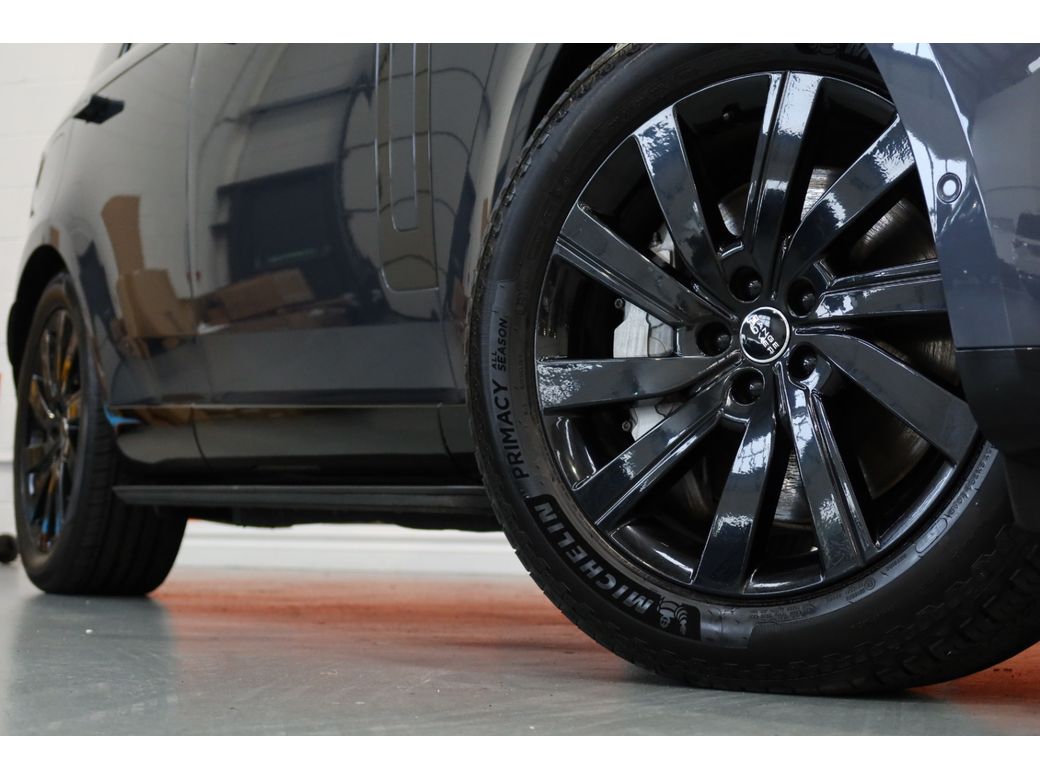 2025 Land Rover Range Rover