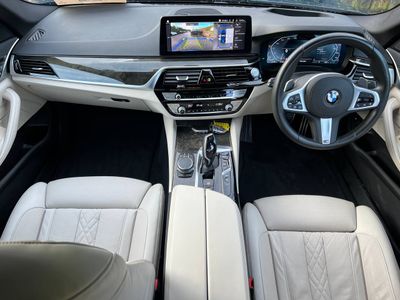2021 BMW 5 Series