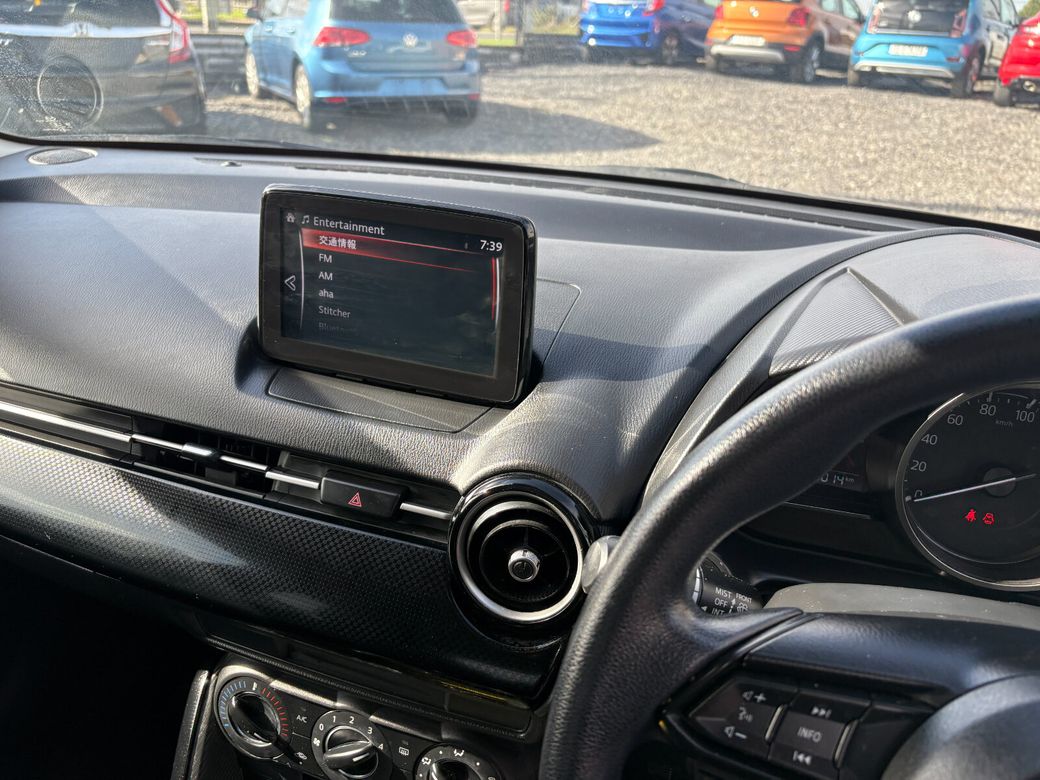 2016 Mazda Demio