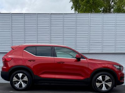 2022 Volvo XC40