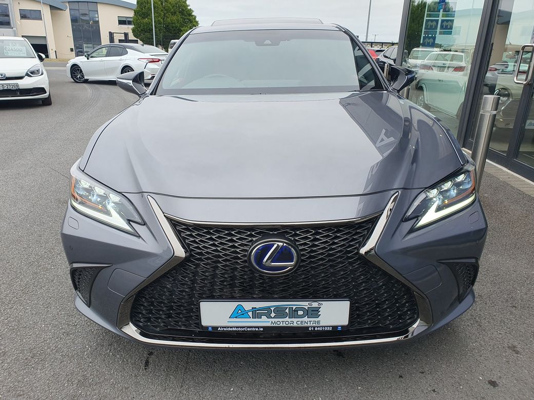 2020 Lexus ES 300h
