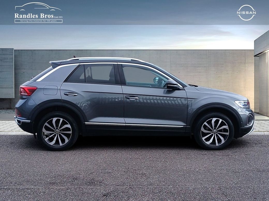 2023 Volkswagen T-Roc