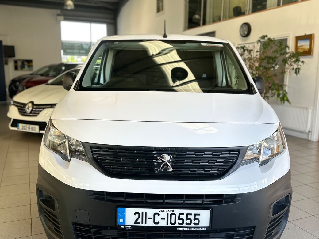 2021 Peugeot Partner