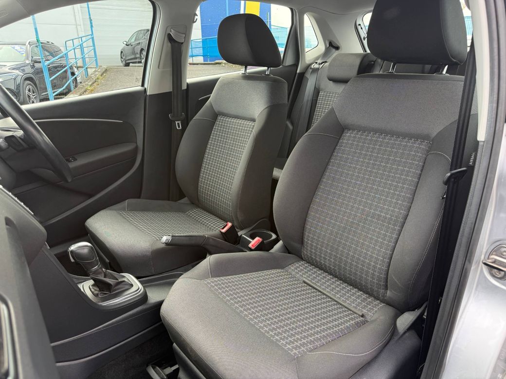 2015 Volkswagen Polo