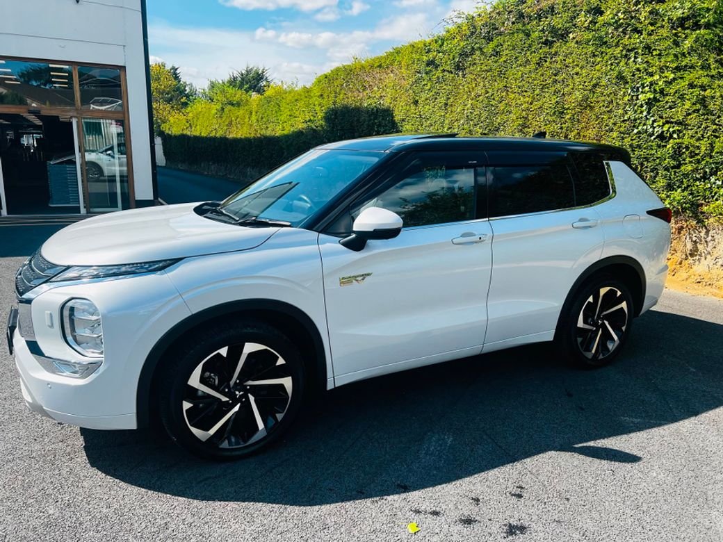 2023 Mitsubishi Outlander