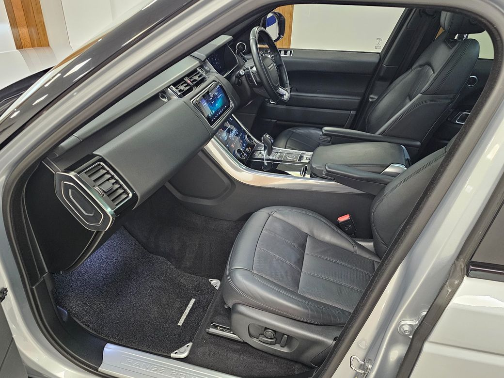 2021 Land Rover Range Rover Sport