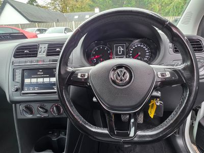 2017 Volkswagen Polo