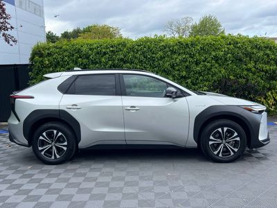 2024 Toyota bZ4X