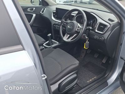 2022 Kia Ceed