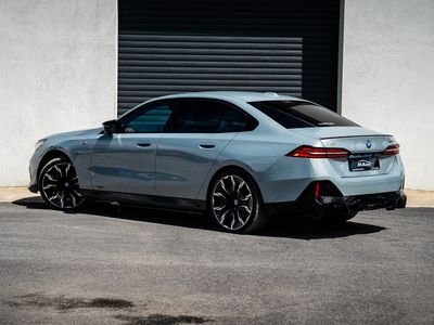 2024 BMW i5