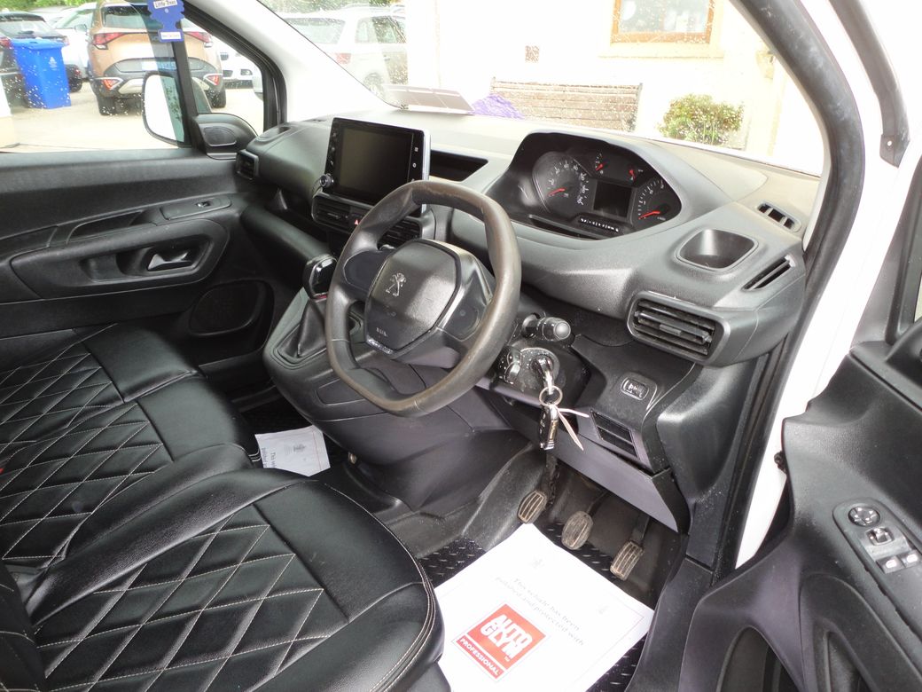 2019 Peugeot Partner