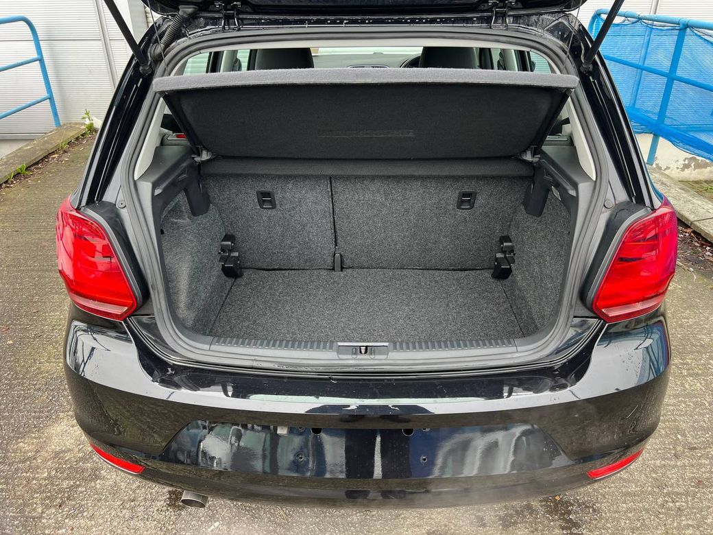 2014 Volkswagen Polo