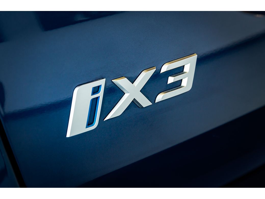 2022 BMW iX3