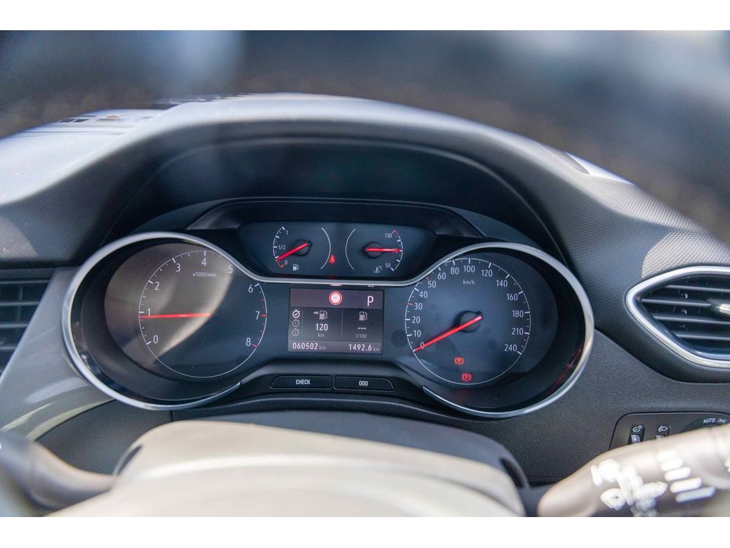 2024 Opel Crossland X