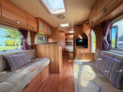 2013 BAILEY APPROACH  740 LOW PROFILE R.H.D 