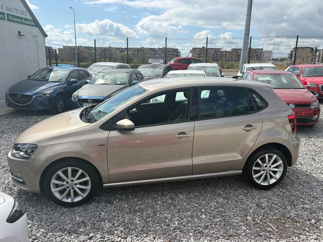 2017 Volkswagen Polo