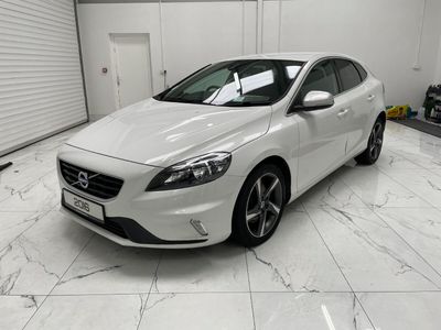 2016 Volvo V40