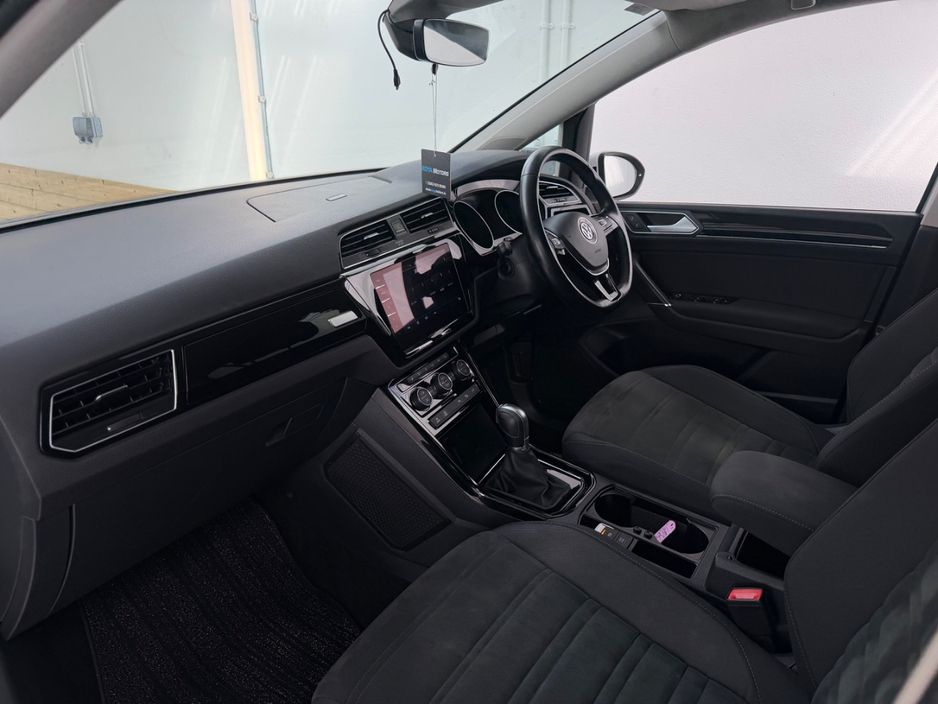 2020 Volkswagen Touran