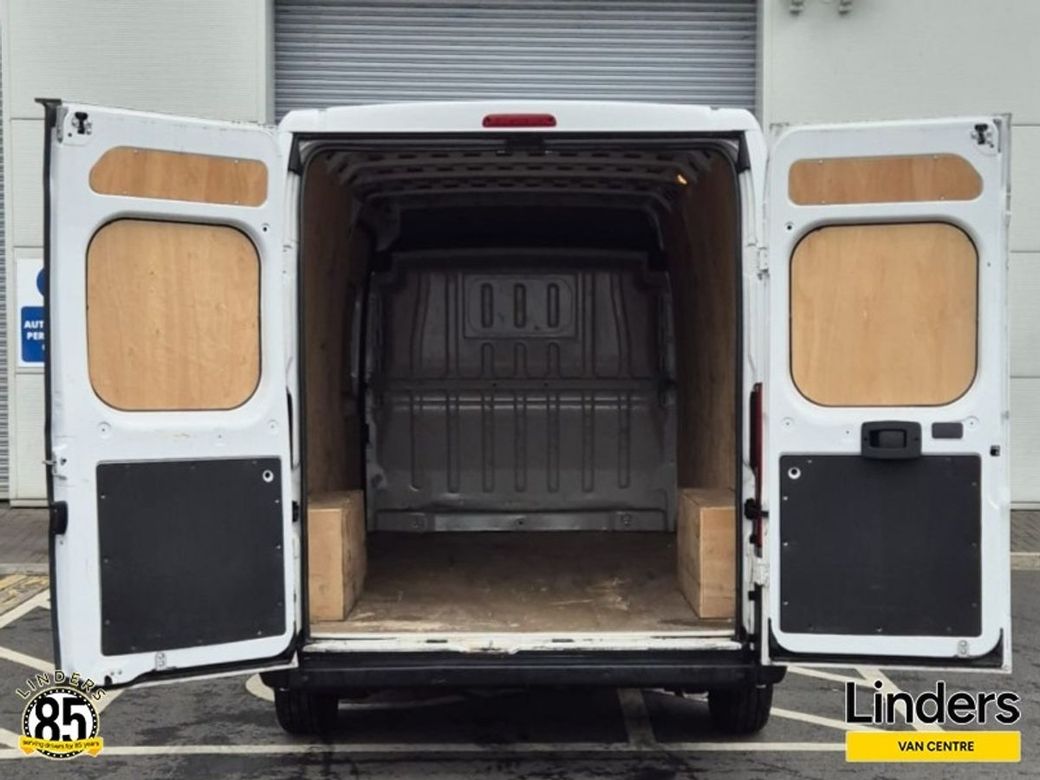 2023 Opel Movano