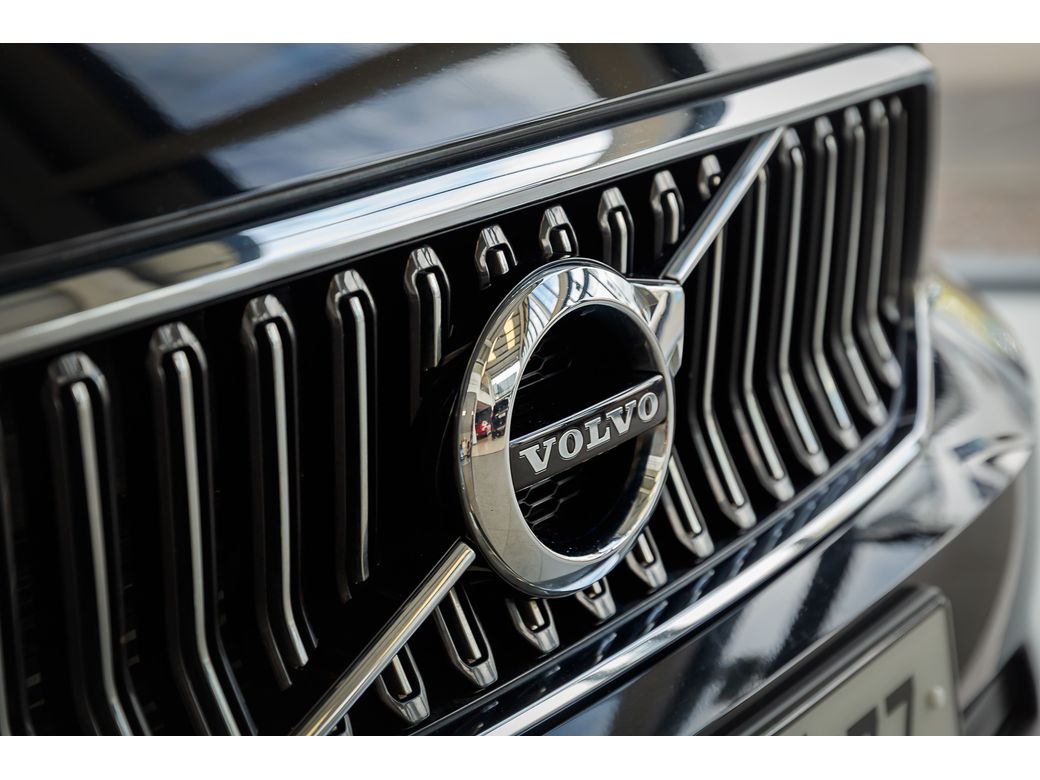 2022 Volvo XC40