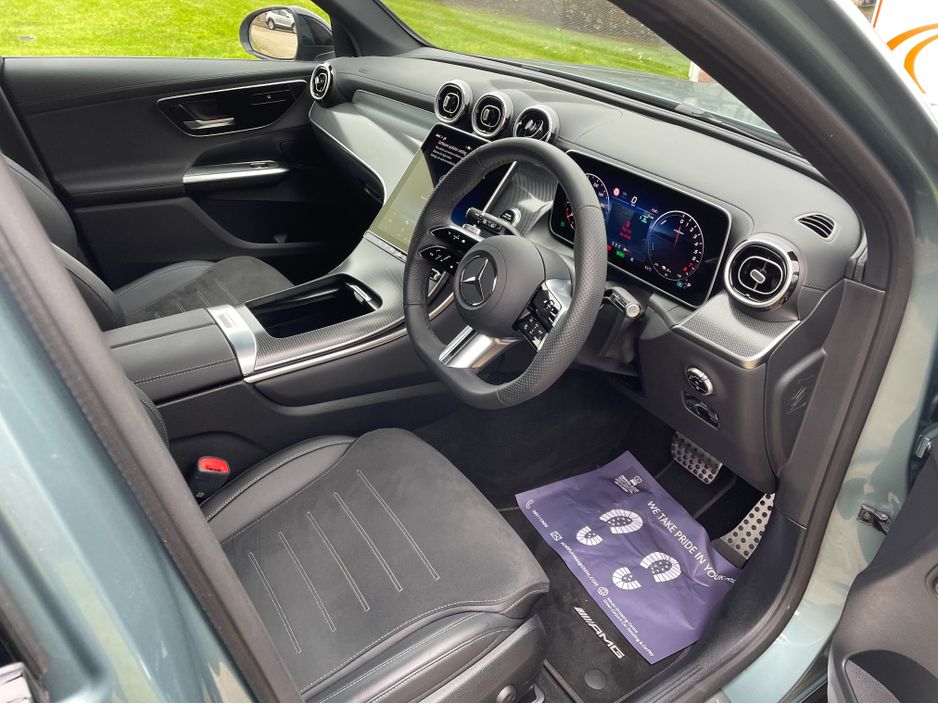 2025 Mercedes-Benz GLC Class