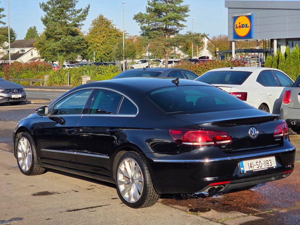 2014 Volkswagen Passat