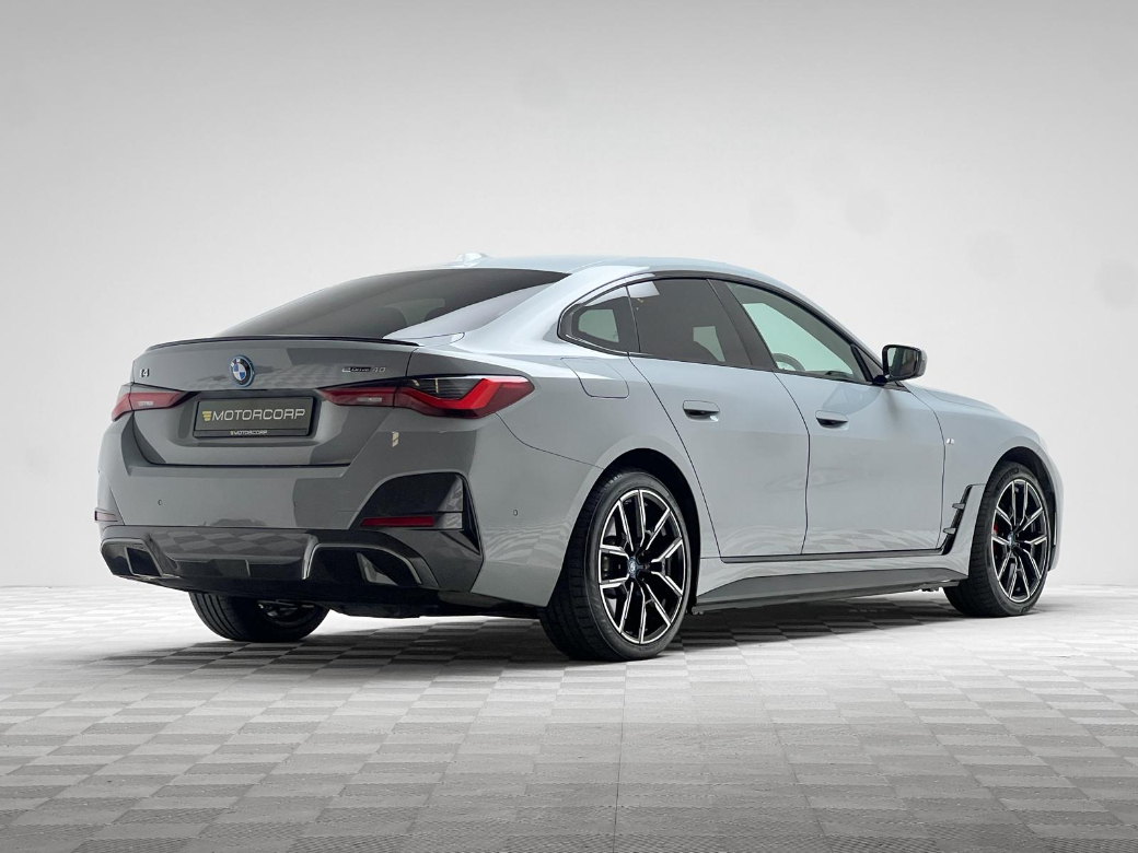 2022 BMW i4
