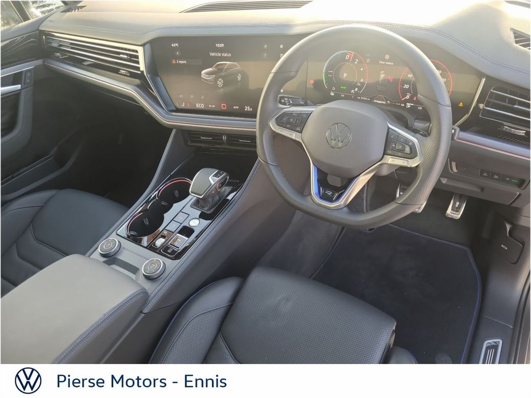 2025 Volkswagen Touareg