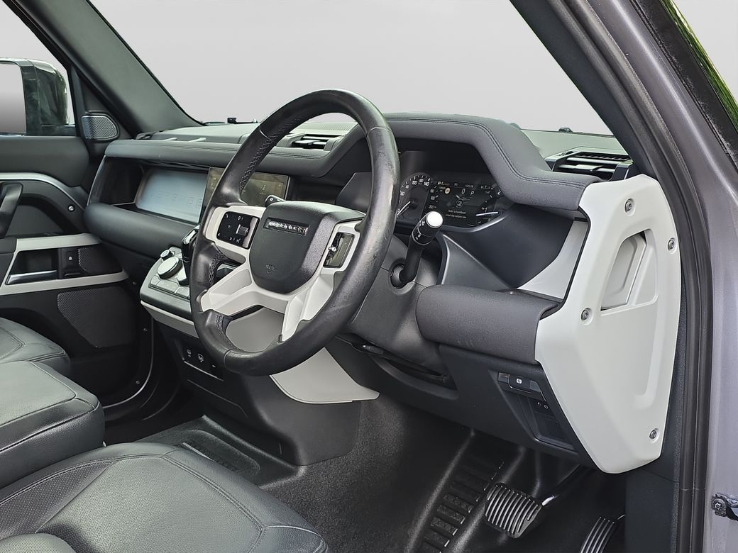 2023 Land Rover Defender
