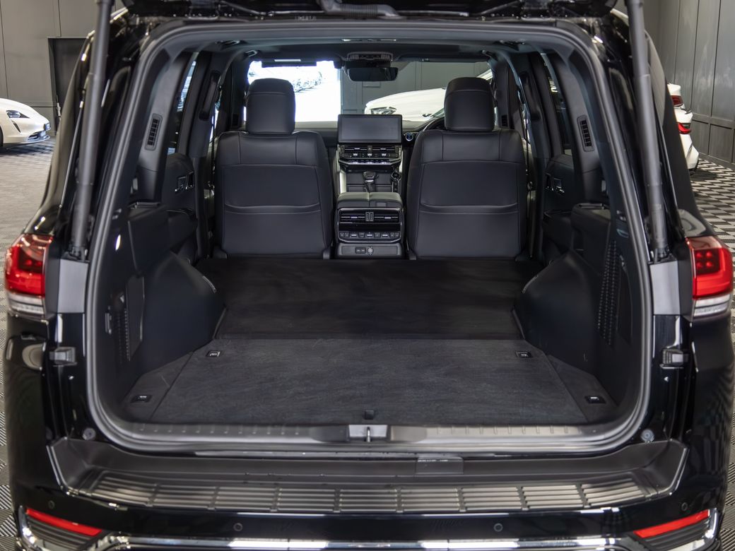 2024 Toyota Land Cruiser Amazon