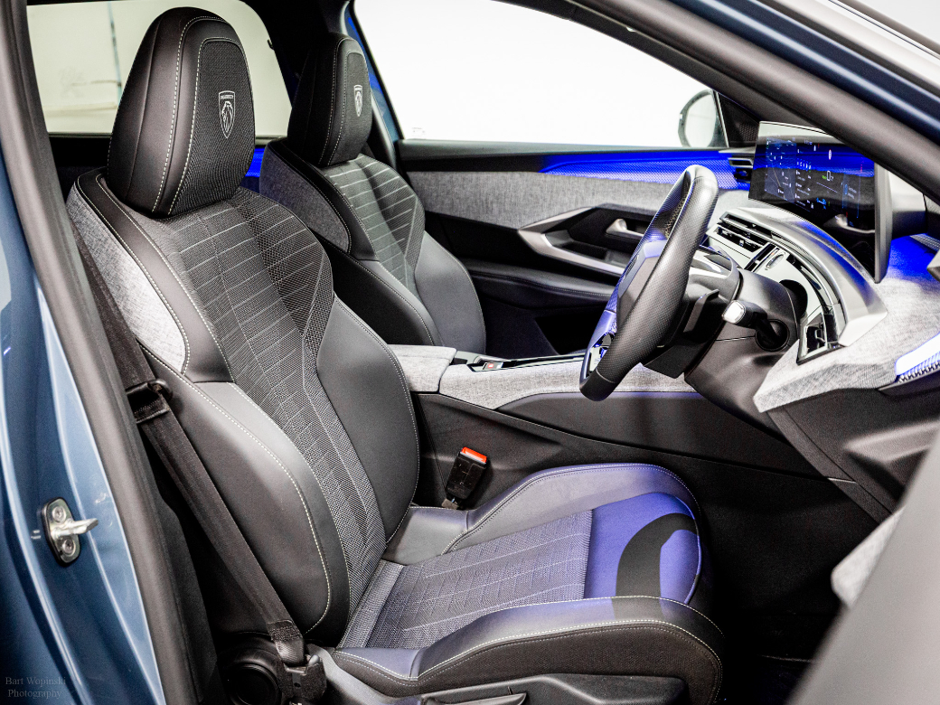 2025 Peugeot 5008