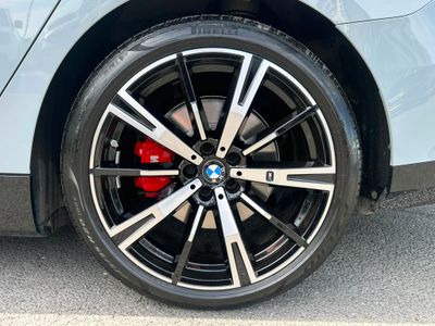 2026 BMW i5