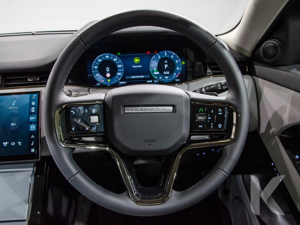 2025 Land Rover Range Rover Evoque