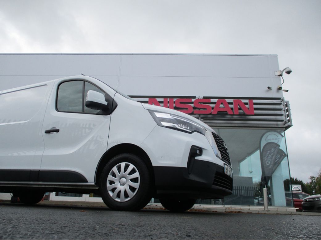 2025 Nissan Primastar
