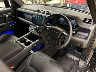2025 Land Rover Defender