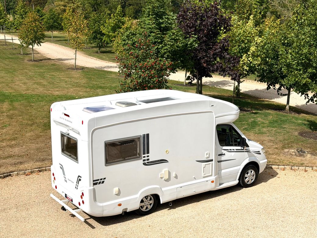 2010 AUTOSLEEPER SUFFOLK LOW PROFILE R.H.D AUTO 