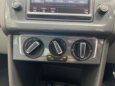 2015 Volkswagen Polo