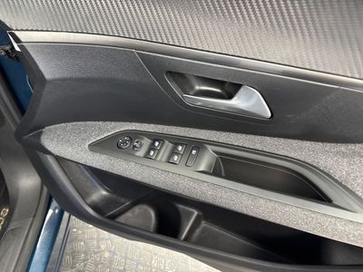 2021 Peugeot 3008