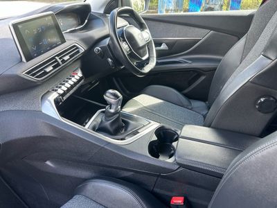 2020 Peugeot 5008