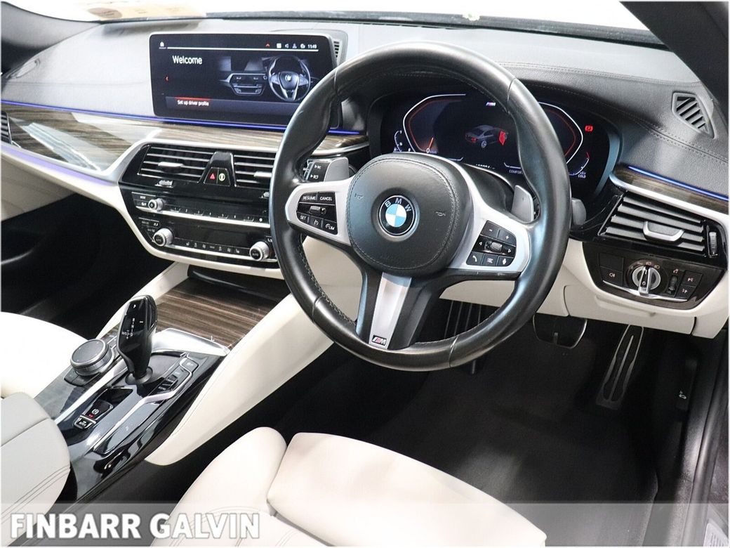 2021 BMW 5 Series