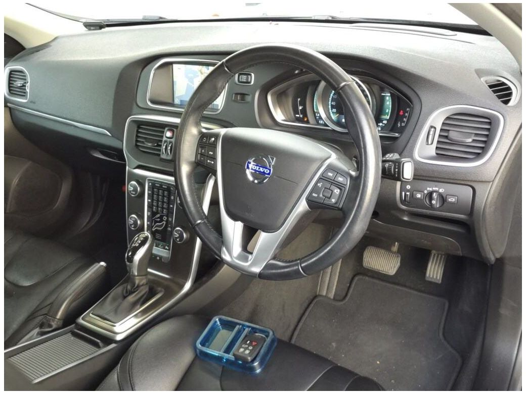 2015 Volvo V40
