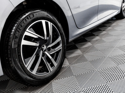 2023 Peugeot 208