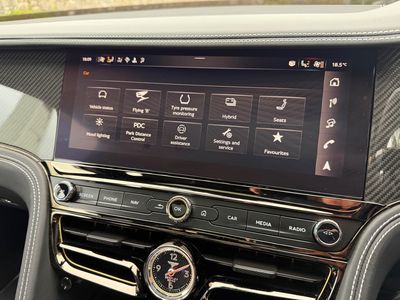 2025 Bentley Flying Spur